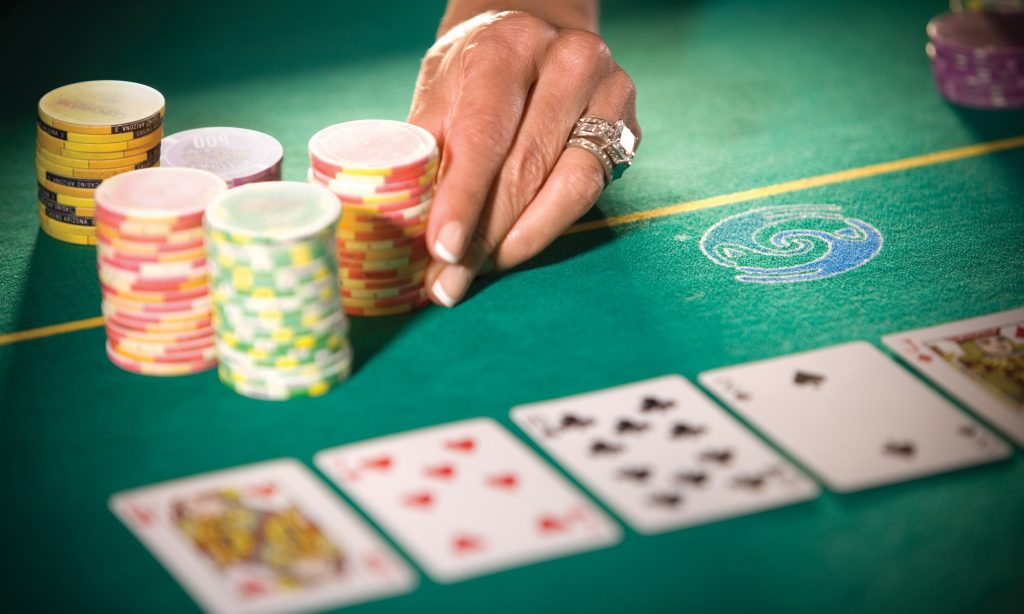 Online Poker Gambling