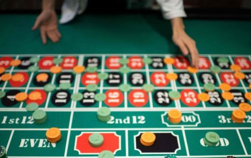 Spin and Win on Slot